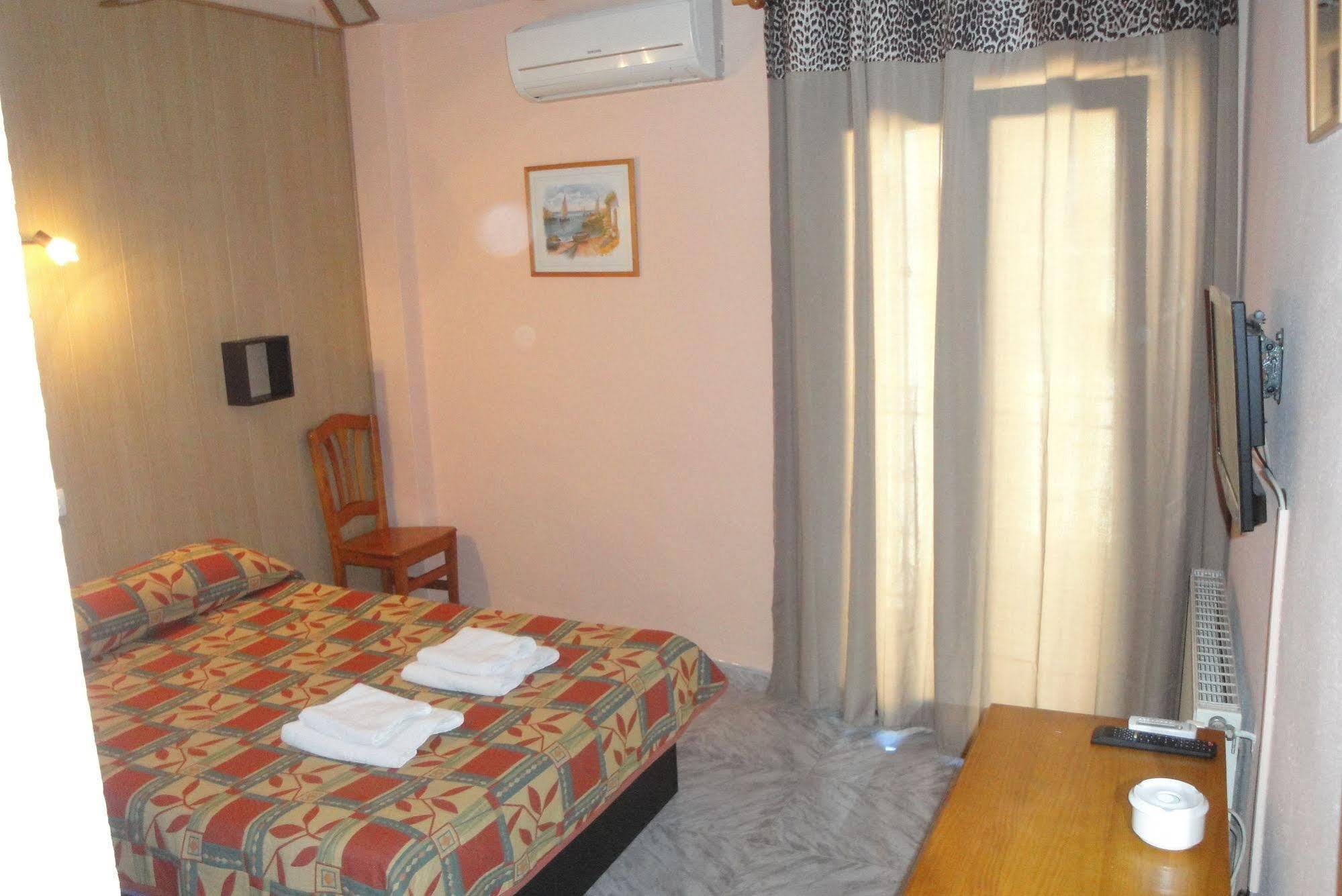 Hostal Cristina Denia Zewnętrze zdjęcie